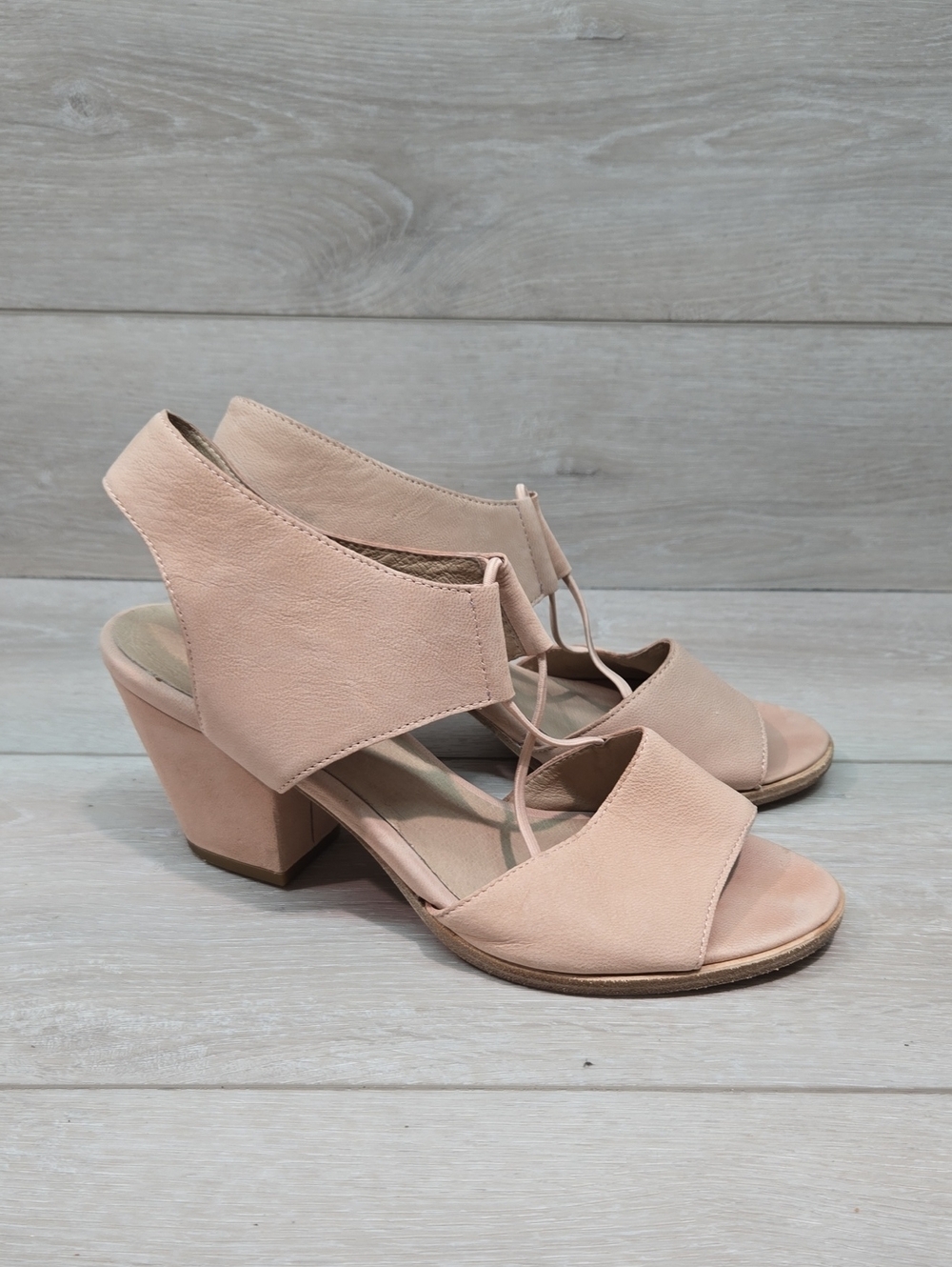 Eileen Fisher Women's Blush Peep-Toe Block Heel Sandals Shoes Sz 8.5